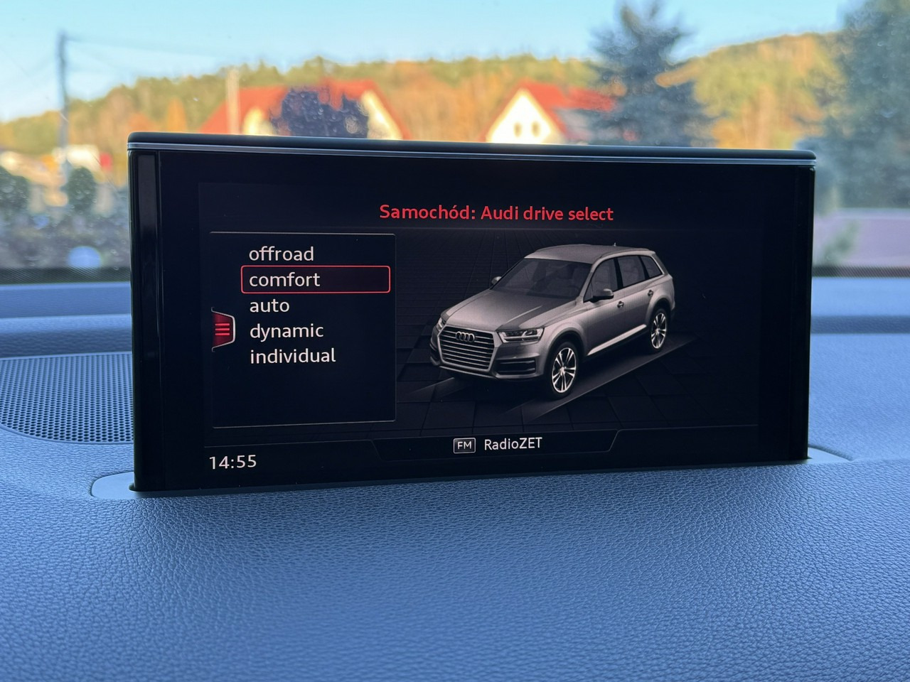 SUV Audi Q7: foto 27