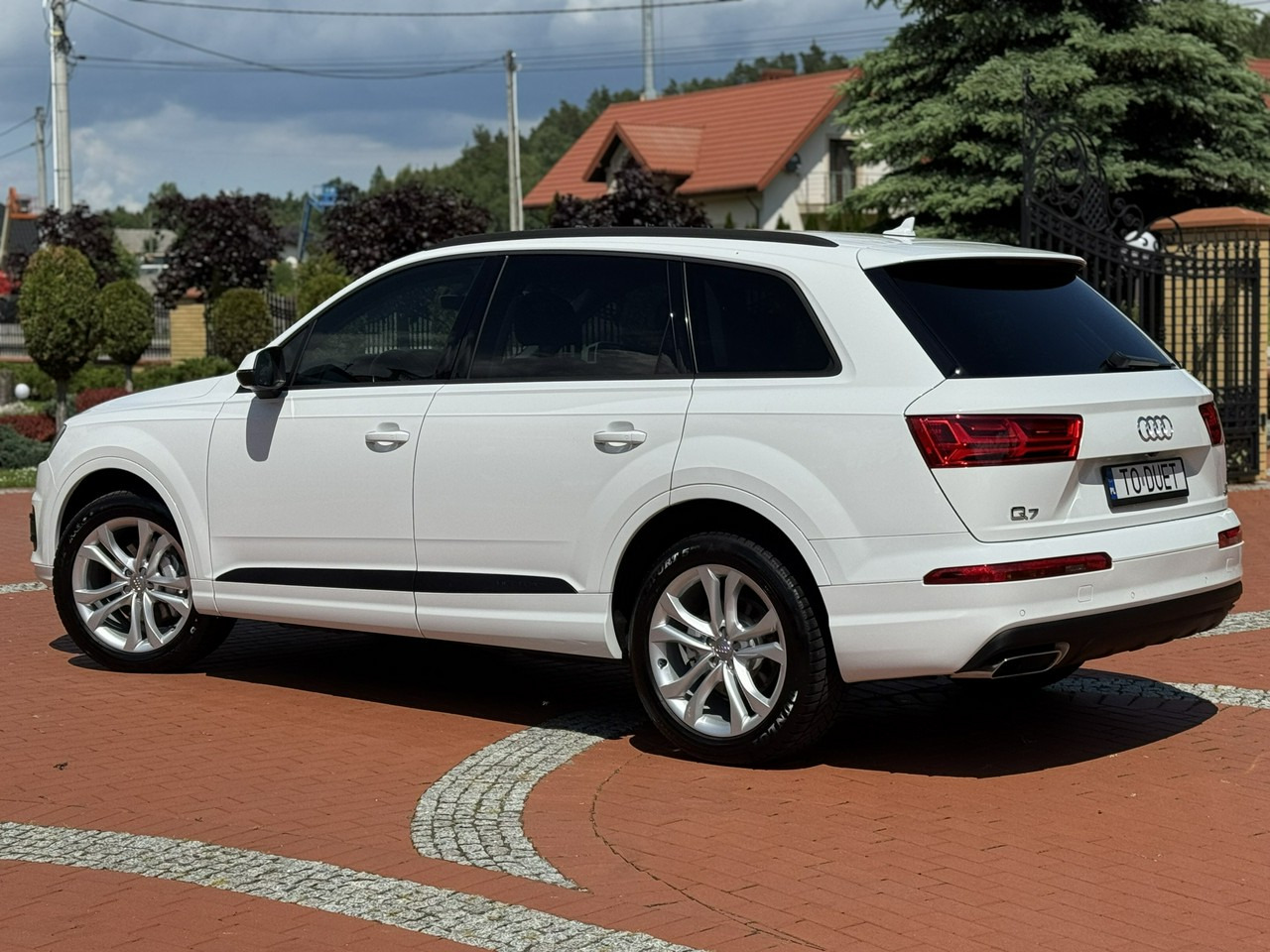 SUV Audi Q7: foto 10