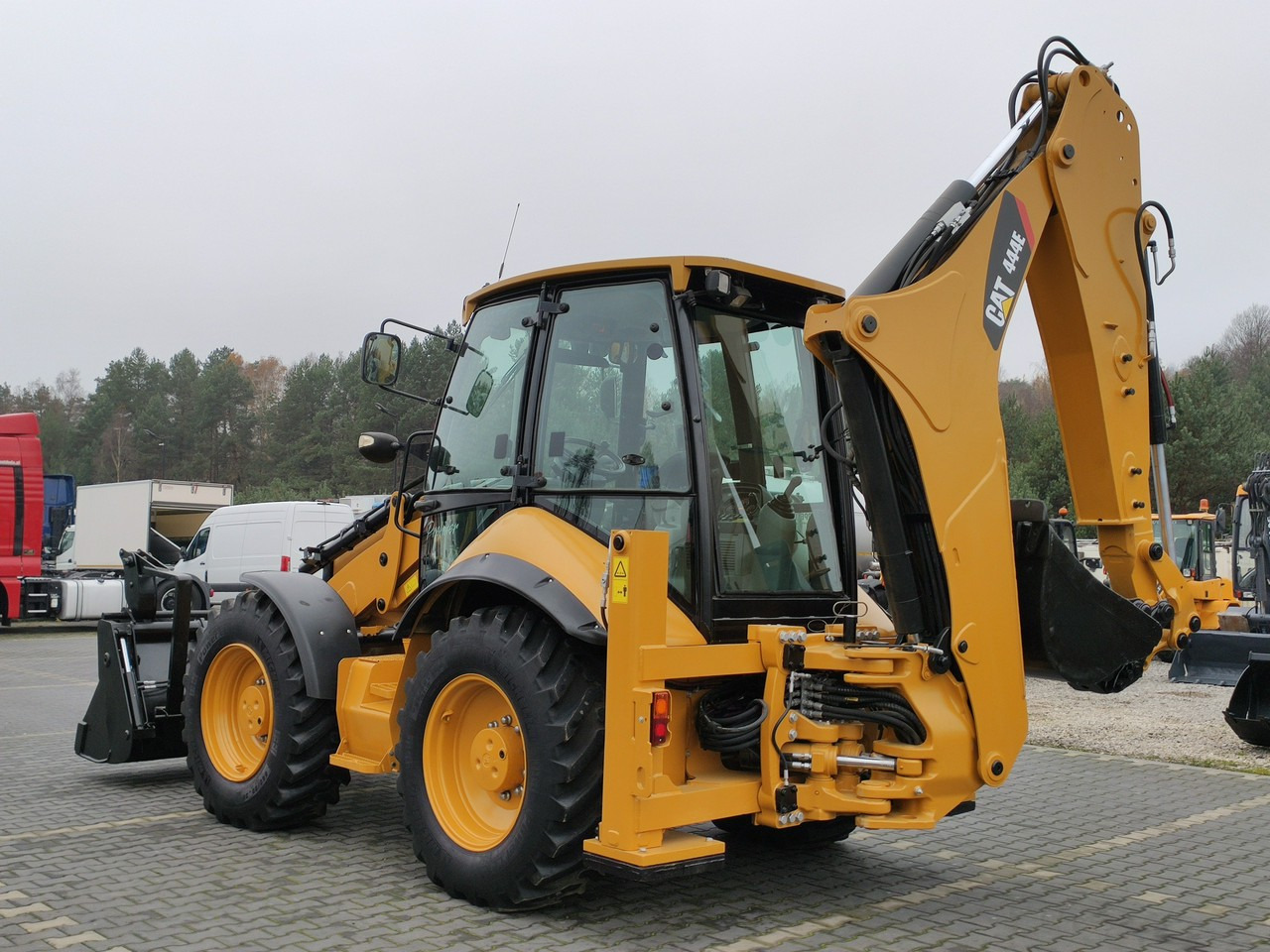 Caterpillar 444E Premier Sterowanie na Joystickach FULL OPCJA - Fadromë me shkarkim nga prapa: foto 4 Caterpillar 444E Premier Sterowanie na Joystickach FULL OPCJA - Fadromë me shkarkim nga prapa: foto 4
