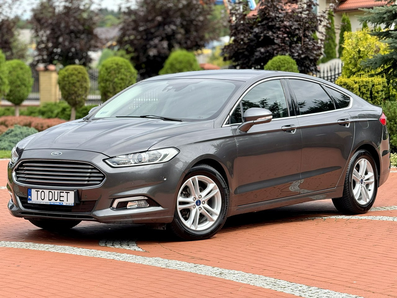 Ford Mondeo - Veturë: foto 1 Ford Mondeo - Veturë: foto 1