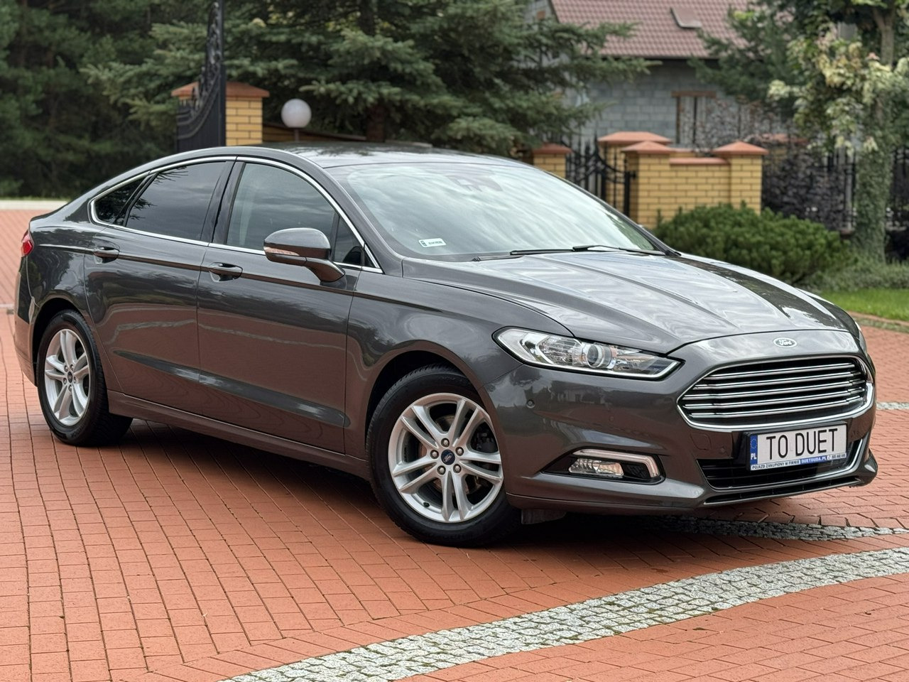 Ford Mondeo - Veturë: foto 4 Ford Mondeo - Veturë: foto 4