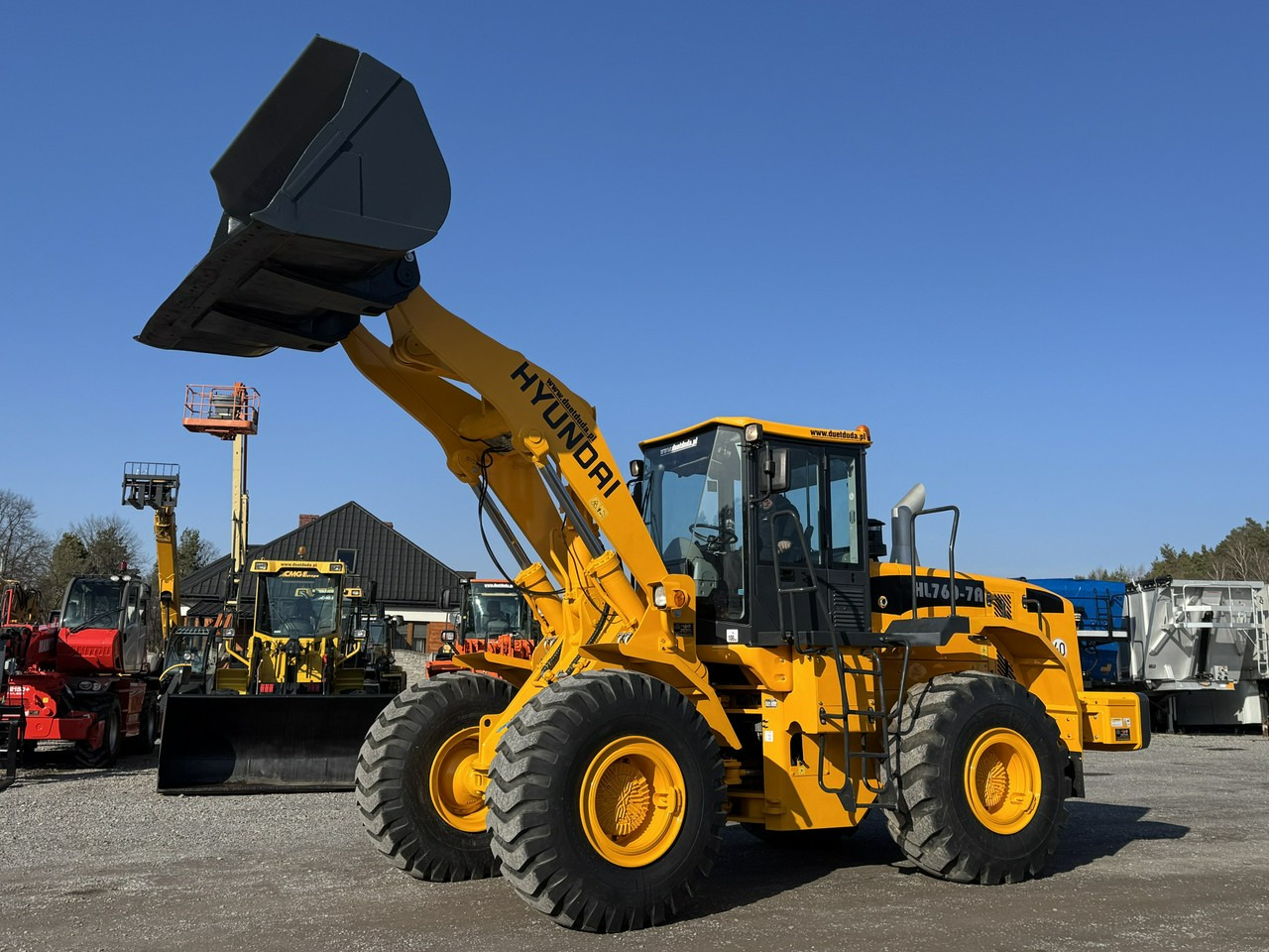 Hyundai HL760-7A Centralne Smarowanie waga-18 ton - Fadrom me goma: foto 1 Hyundai HL760-7A Centralne Smarowanie waga-18 ton - Fadrom me goma: foto 1