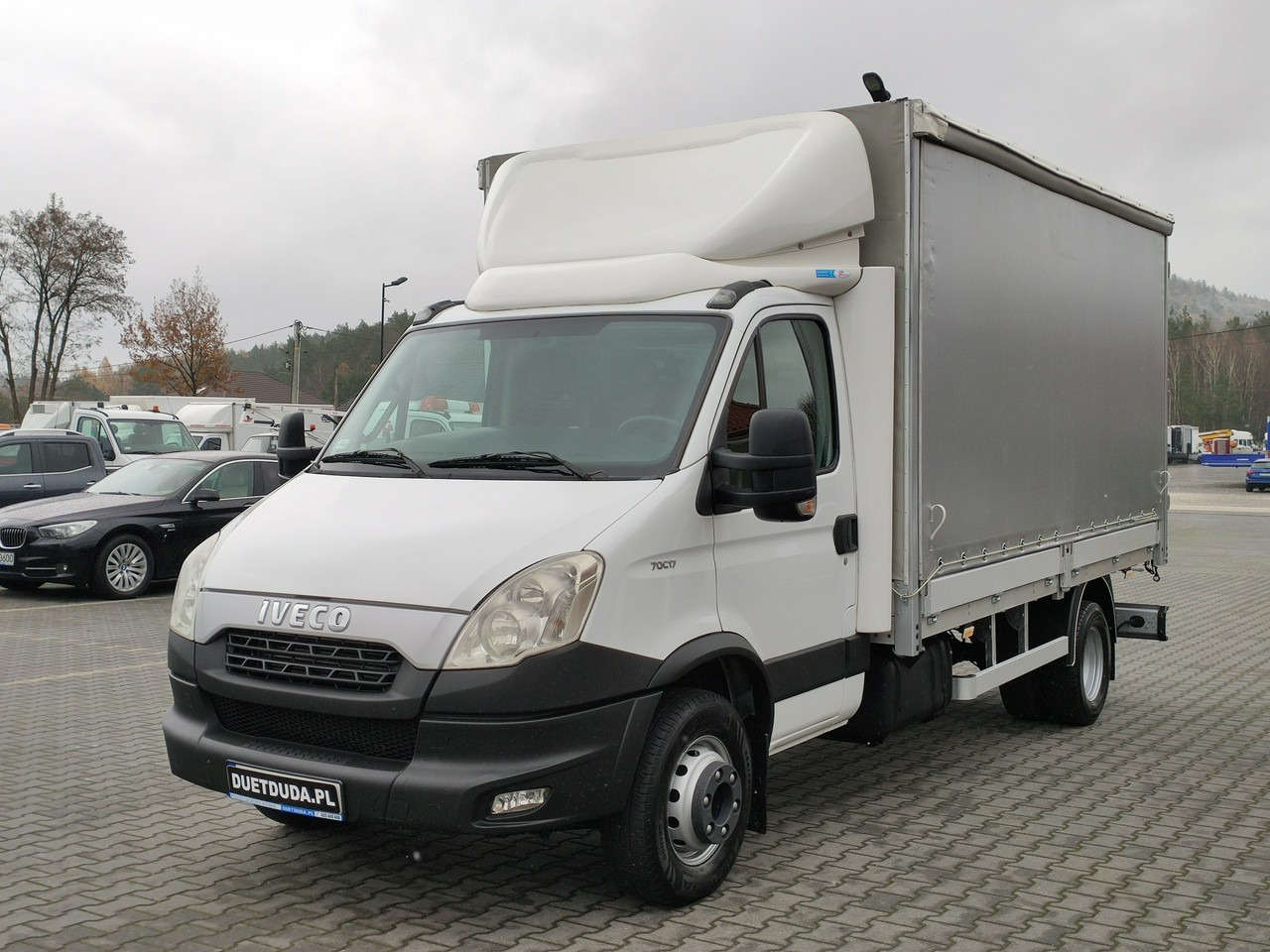 Iveco Daily 70C18 V H - Kamioncine me tendë: foto 4 Iveco Daily 70C18 V H - Kamioncine me tendë: foto 4