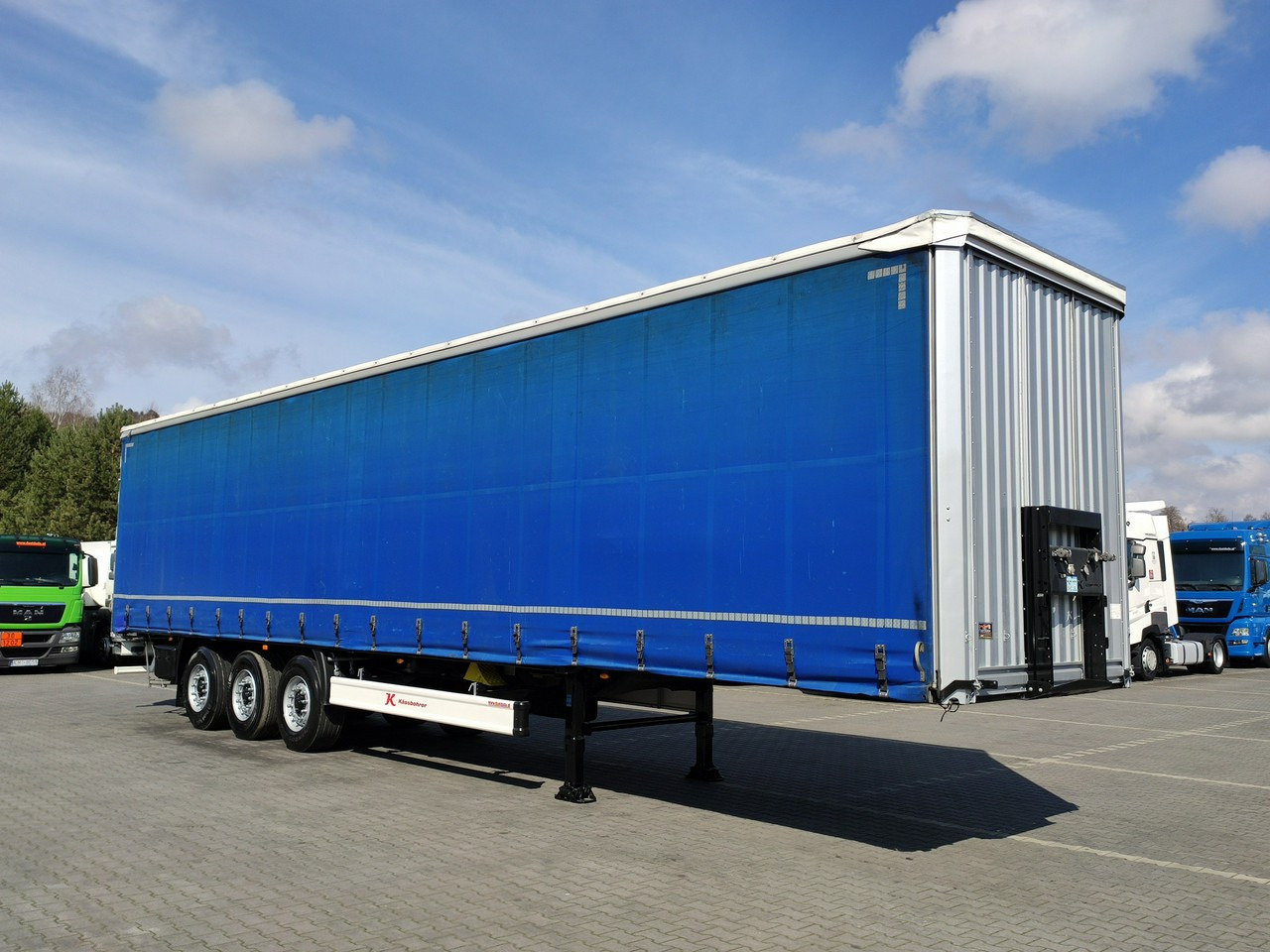 Kassbohrer Maxima XS Standard Super Stan !!! - Gjysmë rimorkio me tendë: foto 4 Kassbohrer Maxima XS Standard Super Stan !!! - Gjysmë rimorkio me tendë: foto 4