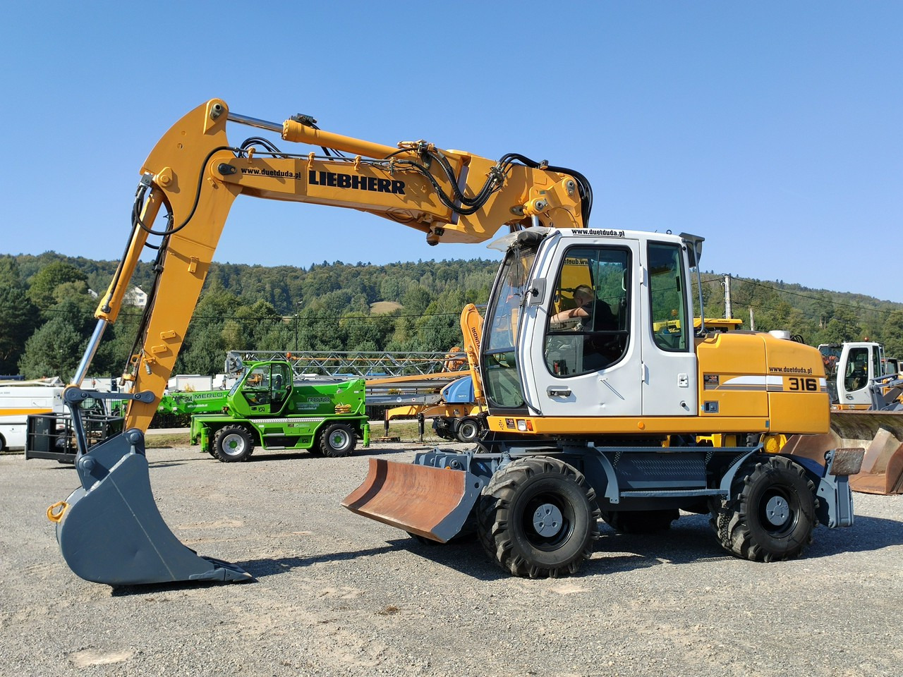 Ekskavator me goma Liebherr A316 Maszyna po Pełnym Tulejowaniu Bez Luzów i Wycieków: foto 6 Ekskavator me goma Liebherr A316 Maszyna po Pełnym Tulejowaniu Bez Luzów i Wycieków: foto 6