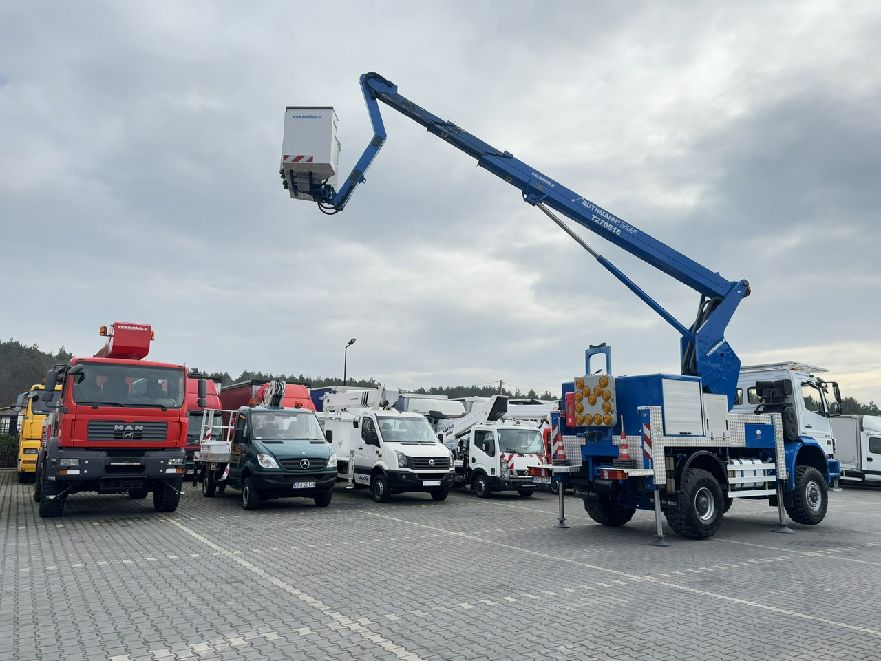 Mercedes AXOR 1829 4x4 Zwyżka RUTHMANN STEIGER T270S16 Podnośnik Koszowy - Platformë ajrore e montuar në kamion: foto 3 Mercedes AXOR 1829 4x4 Zwyżka RUTHMANN STEIGER T270S16 Podnośnik Koszowy - Platformë ajrore e montuar në kamion: foto 3