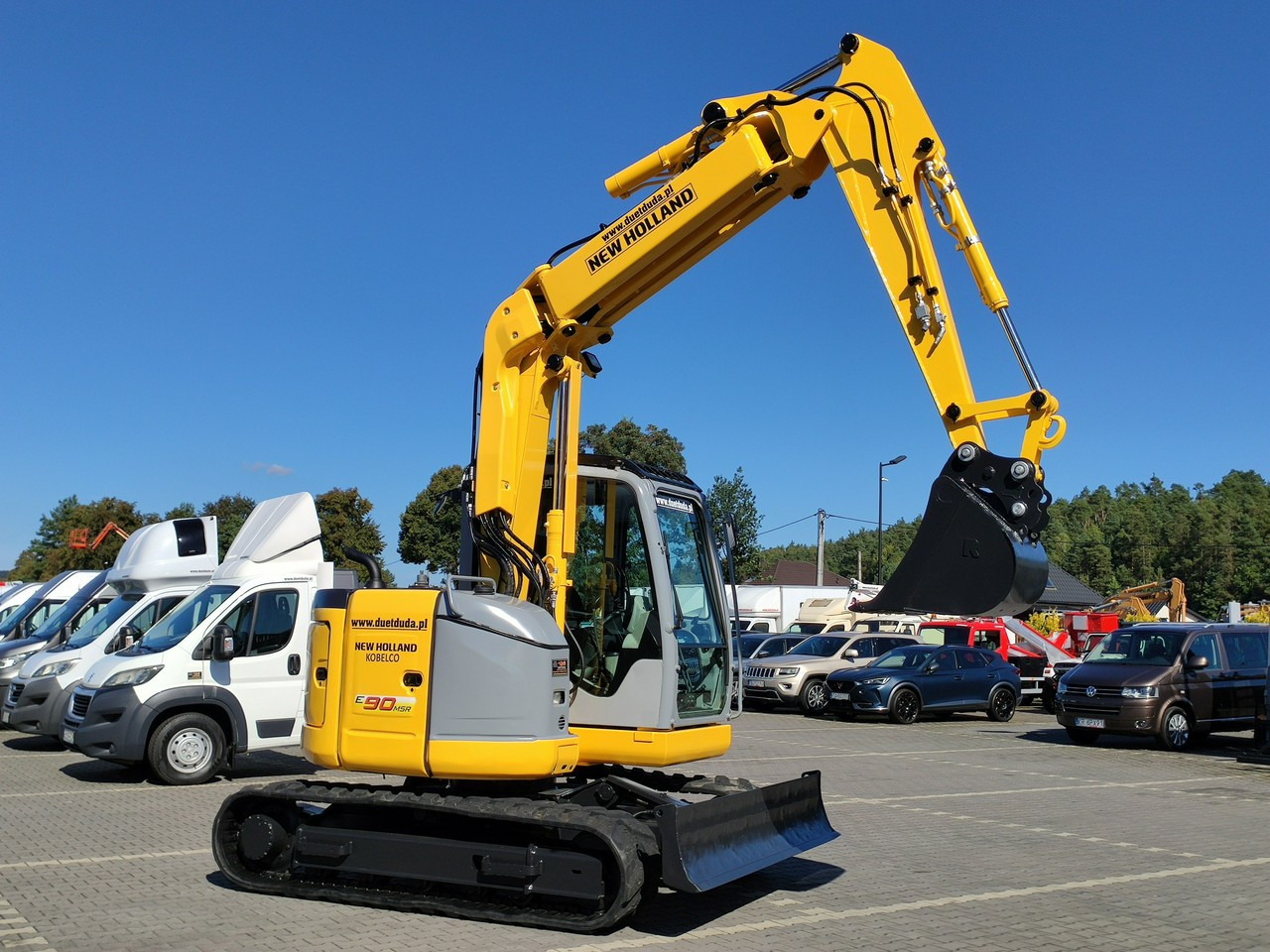 New Holland E90B SR -2 Gąsienicowa 10ton - Miniekskavator: foto 2 New Holland E90B SR -2 Gąsienicowa 10ton - Miniekskavator: foto 2