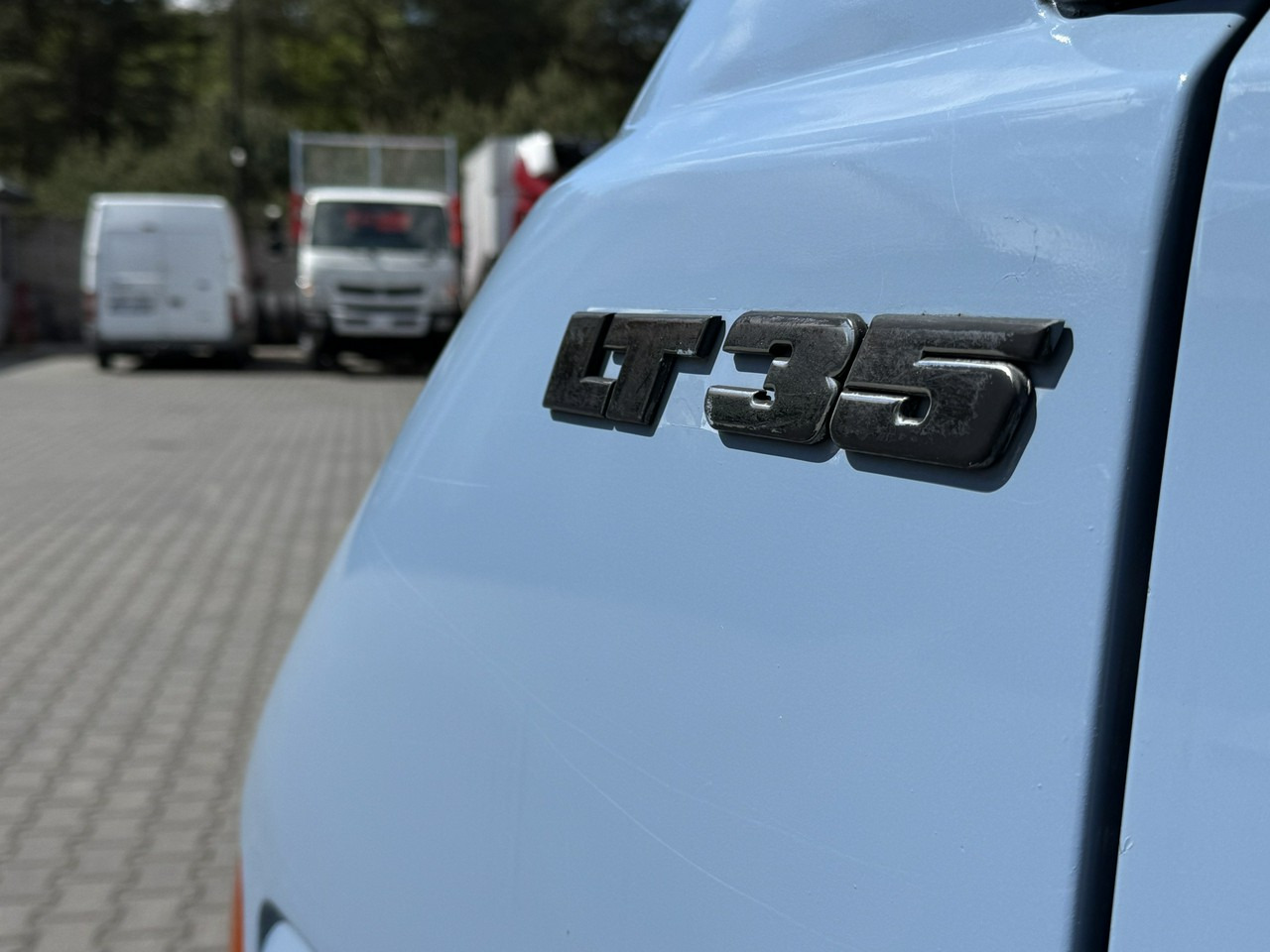 Volkswagen LT - Kamioncine me tendë: foto 3 Volkswagen LT - Kamioncine me tendë: foto 3