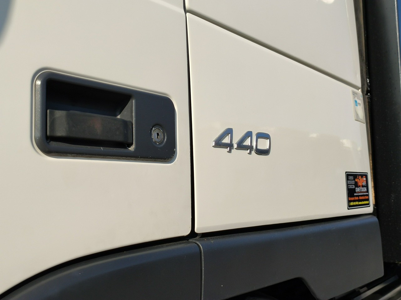 Volvo FM 440 6x4 HDS FASSI F170 Składany w Literę Z - Kamion me karroceri të hapur, Kamion me vinç: foto 3 Volvo FM 440 6x4 HDS FASSI F170 Składany w Literę Z - Kamion me karroceri të hapur, Kamion me vinç: foto 3