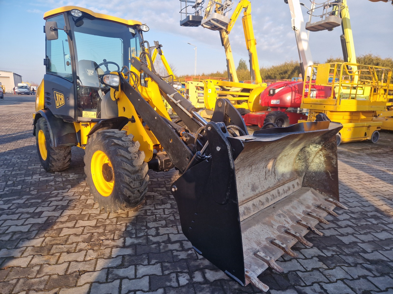 JCB 406 B - Fadrom me goma: foto 5 JCB 406 B - Fadrom me goma: foto 5