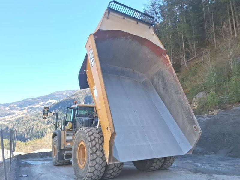 Bell B 60 E  - Shkarkues teleskopik: foto 2 Bell B 60 E  - Shkarkues teleskopik: foto 2