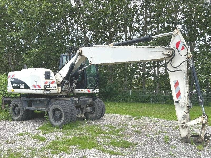 CAT M 316 D - Ekskavator me goma: foto 2 CAT M 316 D - Ekskavator me goma: foto 2