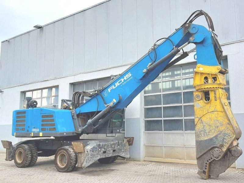 Fuchs MHL 350 F FQC - Ekskavator për mbetje: foto 4 Fuchs MHL 350 F FQC - Ekskavator për mbetje: foto 4