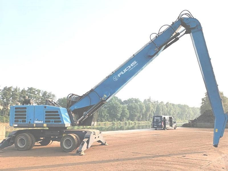 Fuchs MHL 350 F - Ekskavator për mbetje: foto 3 Fuchs MHL 350 F - Ekskavator për mbetje: foto 3