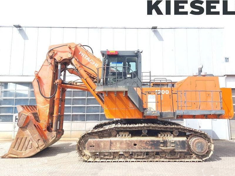 Hitachi EX 1200-6 - Ekskavator: foto 1 Hitachi EX 1200-6 - Ekskavator: foto 1