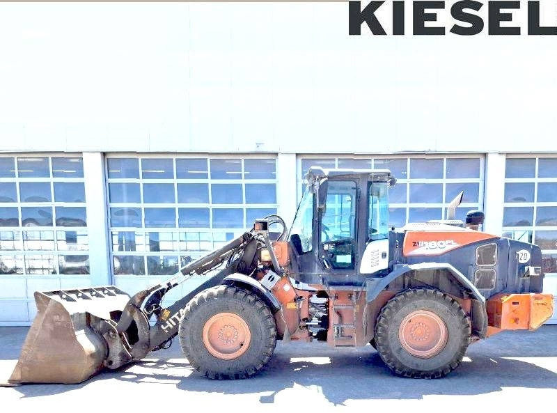 Hitachi ZW 180-6 PL High Lift - Fadrom me goma: foto 1 Hitachi ZW 180-6 PL High Lift - Fadrom me goma: foto 1