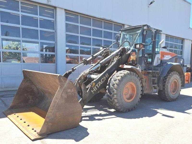 Hitachi ZW 180-6 PL High Lift - Fadrom me goma: foto 2 Hitachi ZW 180-6 PL High Lift - Fadrom me goma: foto 2