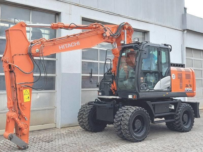 Hitachi ZX 170 W-6 - Ekskavator me goma: foto 2 Hitachi ZX 170 W-6 - Ekskavator me goma: foto 2