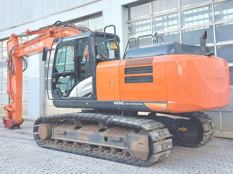 Hitachi ZX 190 LCN-6 - Ekskavator me zinxhirë: foto 3 Hitachi ZX 190 LCN-6 - Ekskavator me zinxhirë: foto 3