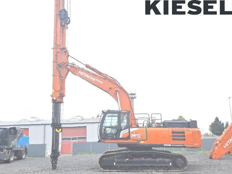 Hitachi ZX 350 LC-7 Teledipper - Ekskavator me zinxhirë: foto 2 Hitachi ZX 350 LC-7 Teledipper - Ekskavator me zinxhirë: foto 2