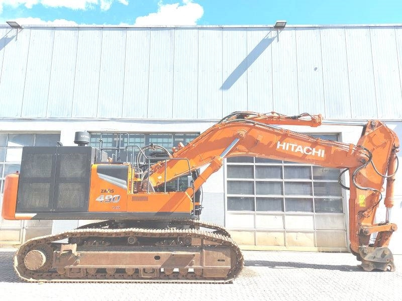 Hitachi ZX 490 LCH-7 - Ekskavator me zinxhirë: foto 4 Hitachi ZX 490 LCH-7 - Ekskavator me zinxhirë: foto 4