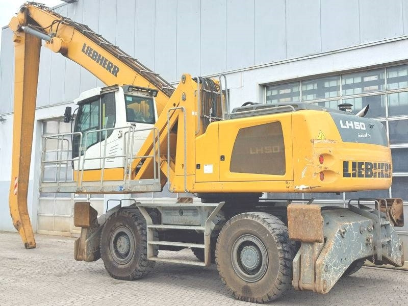 Liebherr LH 50 - Ekskavator për mbetje: foto 3 Liebherr LH 50 - Ekskavator për mbetje: foto 3