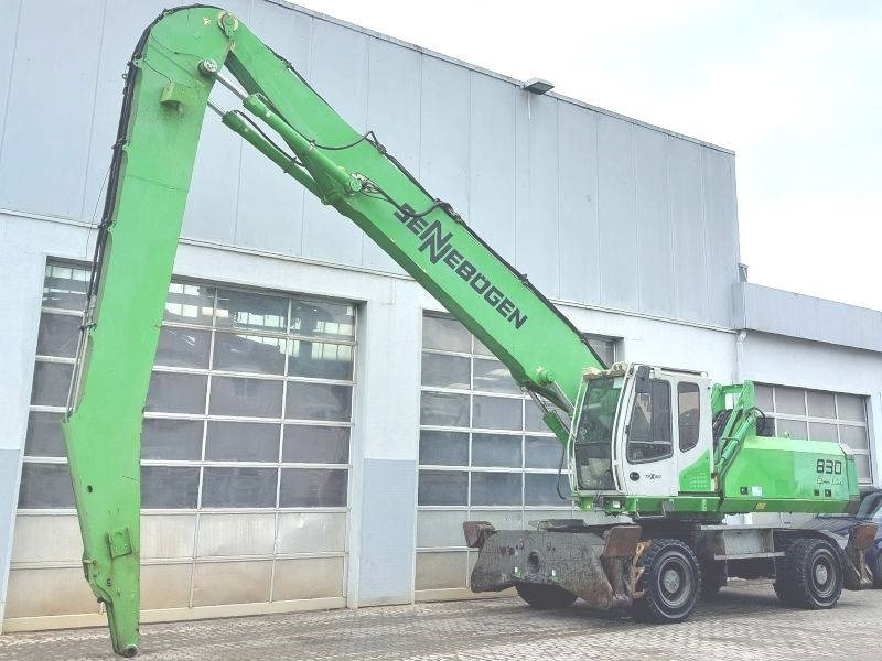 Sennebogen 830 - Ekskavator për mbetje: foto 2 Sennebogen 830 - Ekskavator për mbetje: foto 2