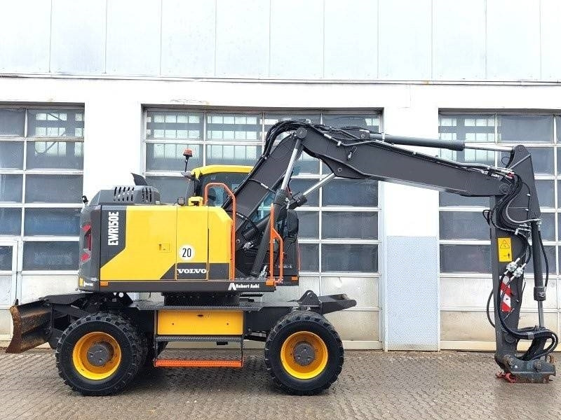 Volvo EWR 150 E - Ekskavator me goma: foto 5 Volvo EWR 150 E - Ekskavator me goma: foto 5