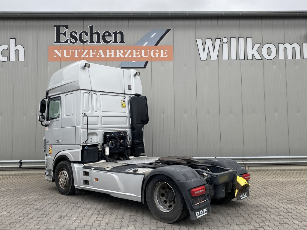 DAF XF 530 FT - Gjysmë-kamion: foto 3 DAF XF 530 FT - Gjysmë-kamion: foto 3
