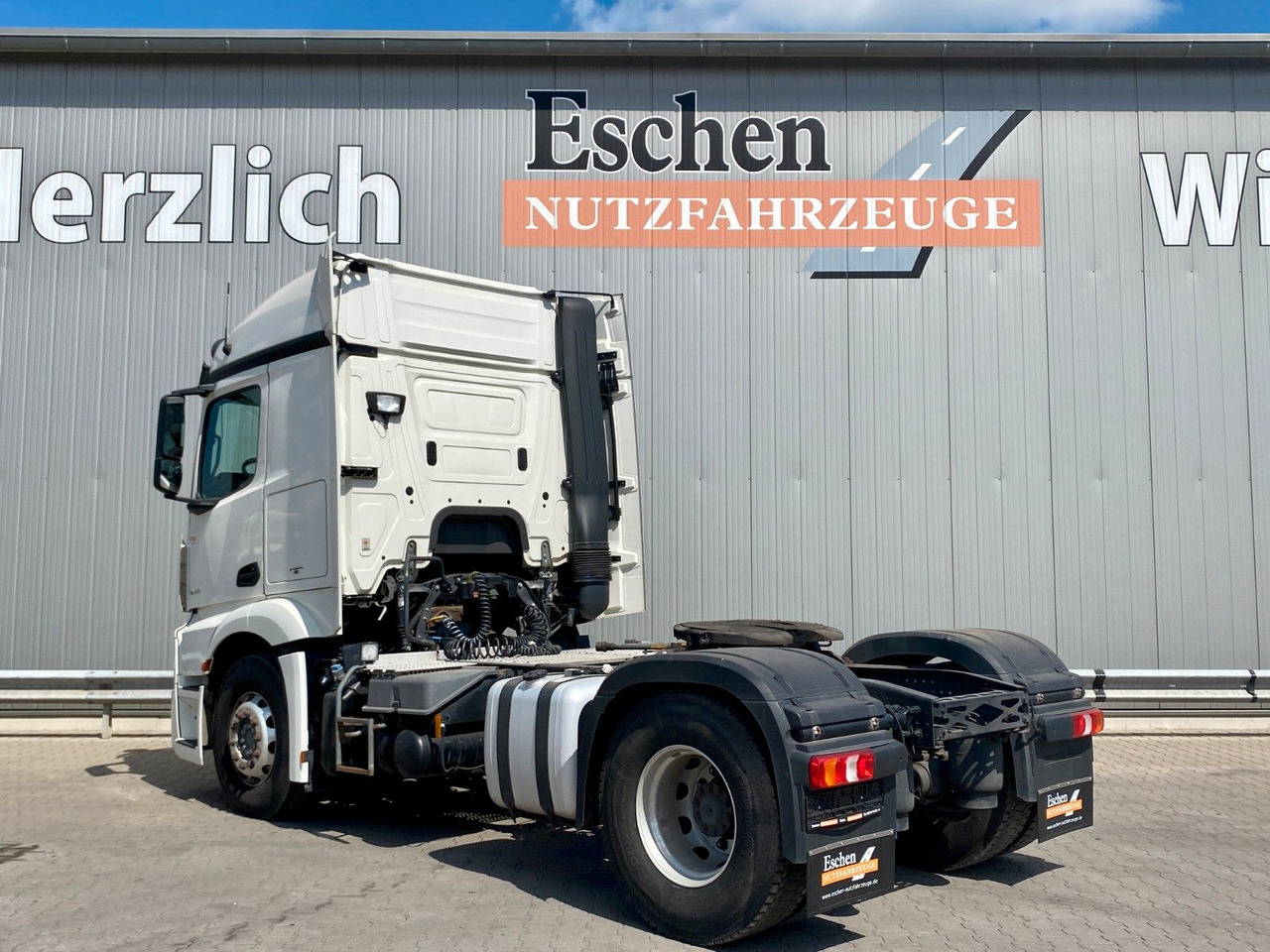 Mercedes-Benz 1843 LS Actros | Kipphydraulik*1.Hand*Alufelgen - Gjysmë-kamion: foto 3 Mercedes-Benz 1843 LS Actros | Kipphydraulik*1.Hand*Alufelgen - Gjysmë-kamion: foto 3