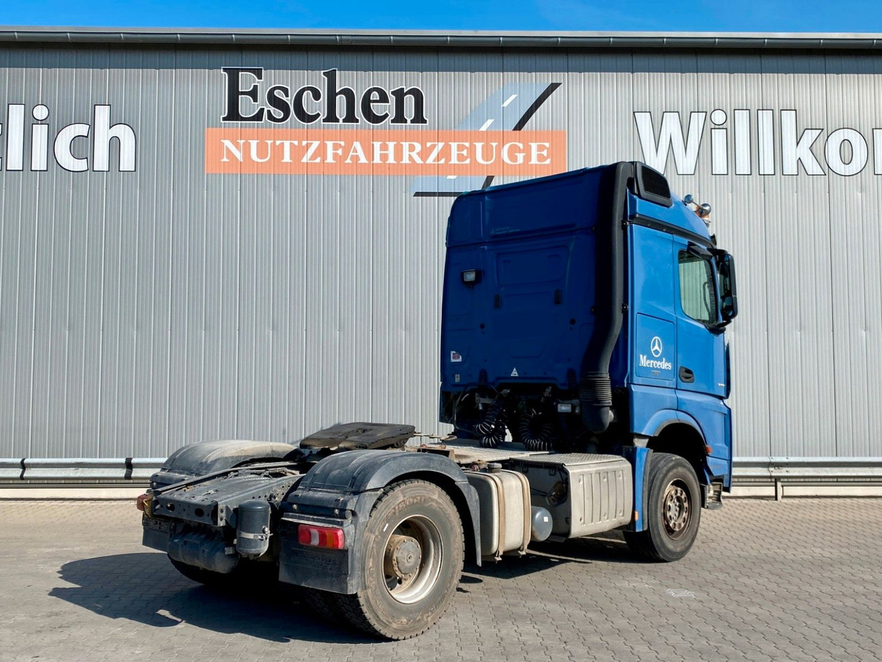 Mercedes-Benz 1851 Arocs LS | 2x Hydraulik*Reifen:70%*1.Hd*AC - Gjysmë-kamion: foto 3 Mercedes-Benz 1851 Arocs LS | 2x Hydraulik*Reifen:70%*1.Hd*AC - Gjysmë-kamion: foto 3