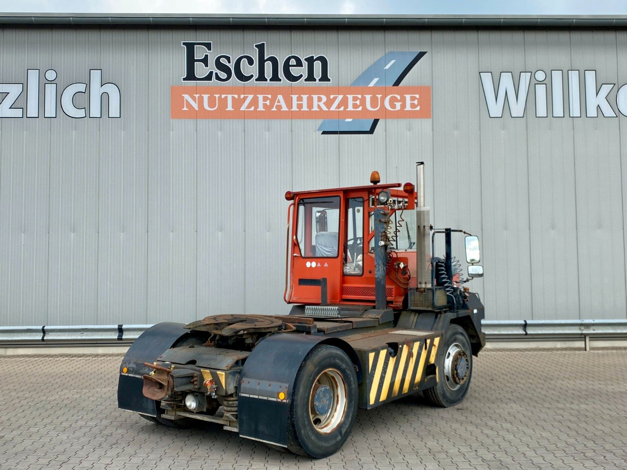 Terberg RT20 4x4 Rangierfahrzeug | Automatik - Kamioni: foto 5 Terberg RT20 4x4 Rangierfahrzeug | Automatik - Kamioni: foto 5