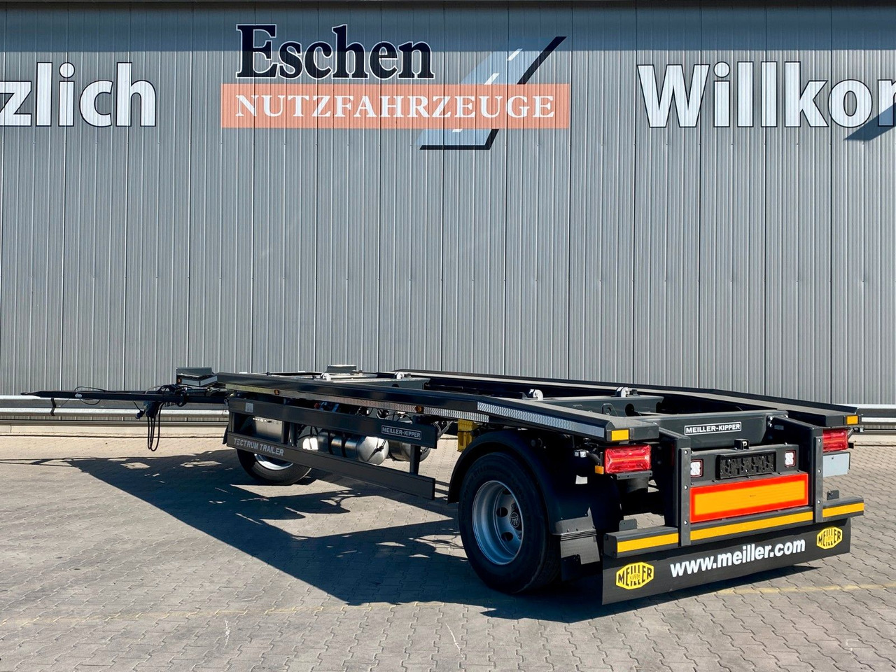Meiller MG 18 ZO 5,4 NEU*Rückfahrkamera*Werkzeugkasten Meiller MG 18 ZO 5,4 | NEU*Rückfahrkamera*Werkzeugkasten - Rimorkio roll-off/ Skip loader: foto 3 Meiller MG 18 ZO 5,4 NEU*Rückfahrkamera*Werkzeugkasten Meiller MG 18 ZO 5,4 | NEU*Rückfahrkamera*Werkzeugkasten - Rimorkio roll-off/ Skip loader: foto 3