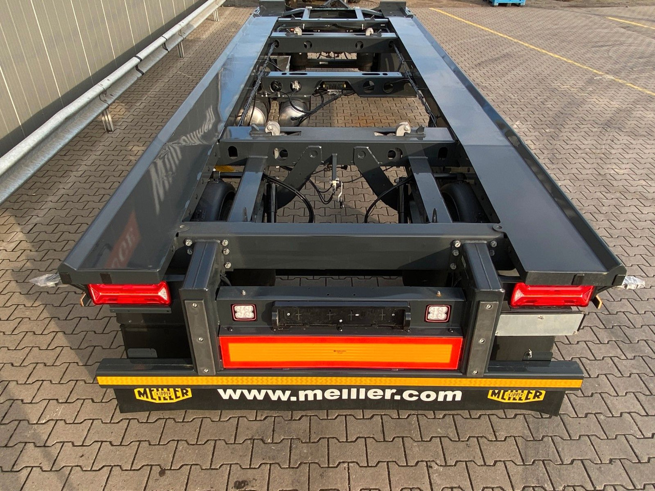 Meiller MG 18 ZO 5,4 | NEU*Werkzeugkasten - Rimorkio roll-off/ Skip loader: foto 5 Meiller MG 18 ZO 5,4 | NEU*Werkzeugkasten - Rimorkio roll-off/ Skip loader: foto 5