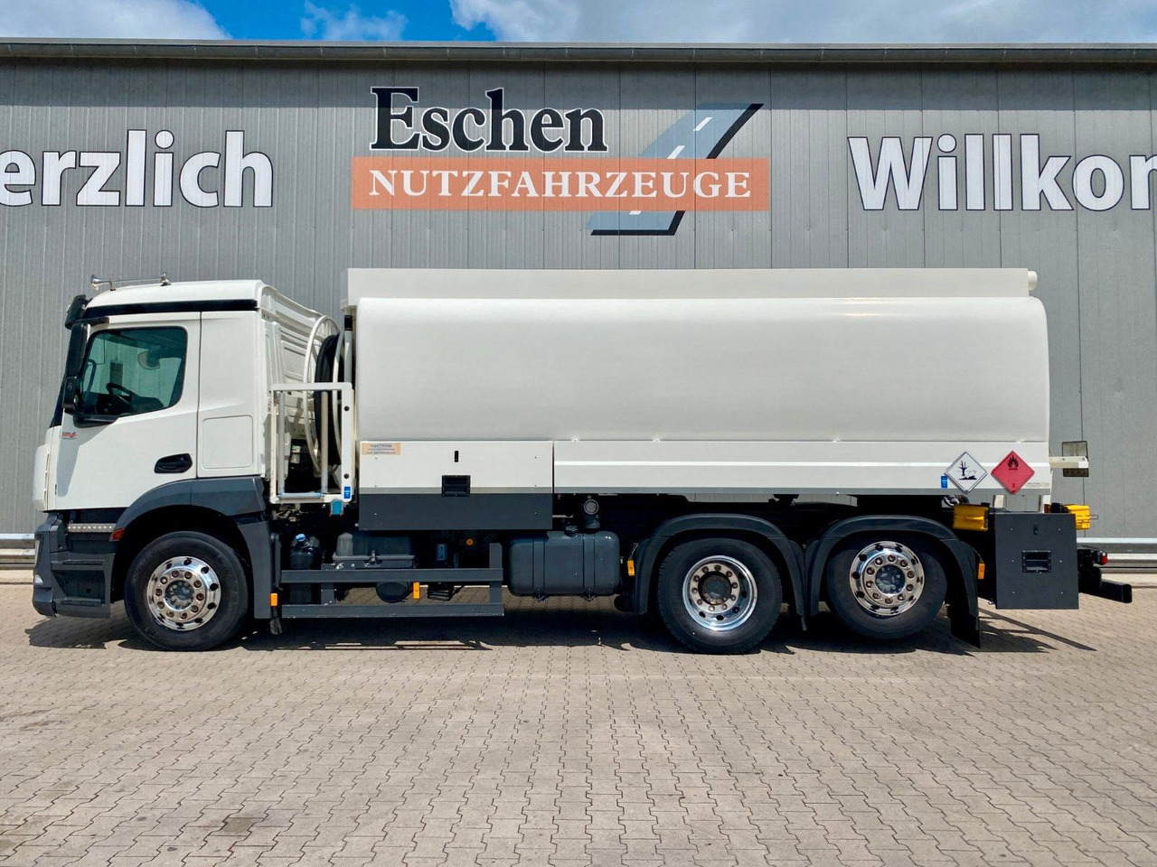 Mercedes-Benz 2540 Antos | A3*3x Kammern/20.990ltr*Kamera*Navi - Autobot: foto 2 Mercedes-Benz 2540 Antos | A3*3x Kammern/20.990ltr*Kamera*Navi - Autobot: foto 2