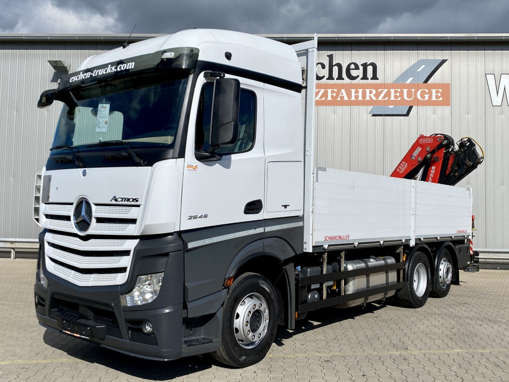 Mercedes-Benz Actros 2545 6x2 / Fassi F235A Kran - Kamion me karroceri të hapur, Kamion me vinç: foto 1 Mercedes-Benz Actros 2545 6x2 / Fassi F235A Kran - Kamion me karroceri të hapur, Kamion me vinç: foto 1