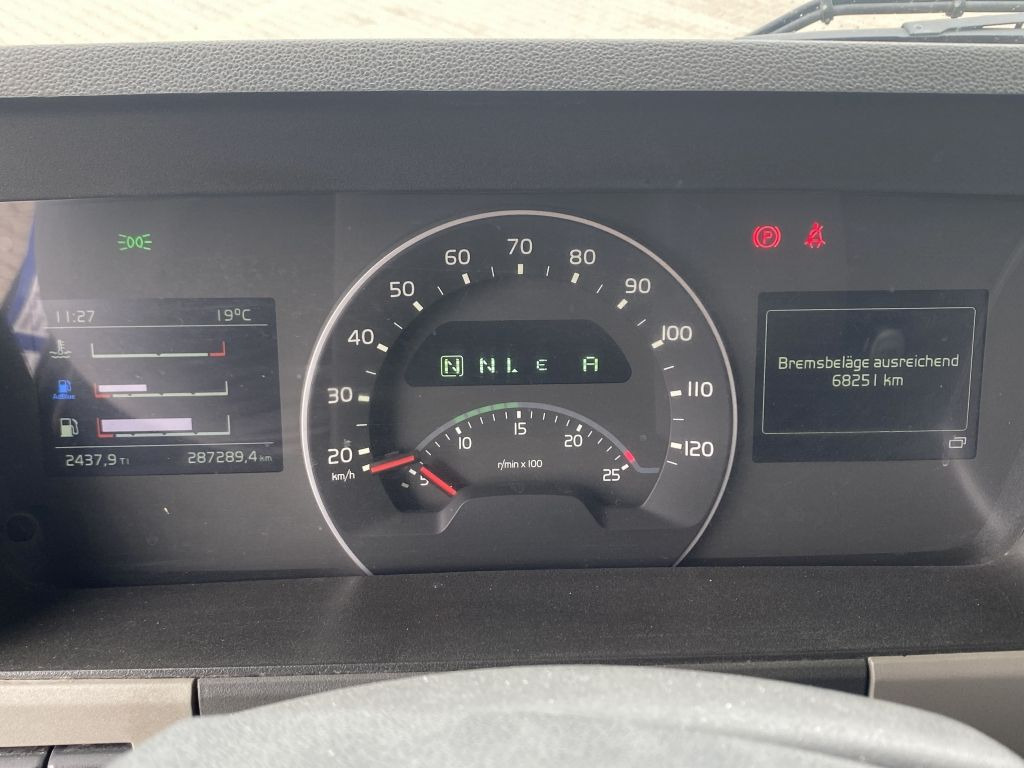 Volvo FM 410 / 8x4 | 9m³ Intermix*I-Shift*Klima*Blatt - Autobetoniere: foto 5 Volvo FM 410 / 8x4 | 9m³ Intermix*I-Shift*Klima*Blatt - Autobetoniere: foto 5