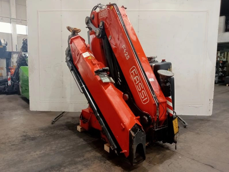 Grúa Fassi F425RA.2.23 E-DYNAMIC - Vinç për kamion për Kamioni: foto 2 Grúa Fassi F425RA.2.23 E-DYNAMIC - Vinç për kamion për Kamioni: foto 2