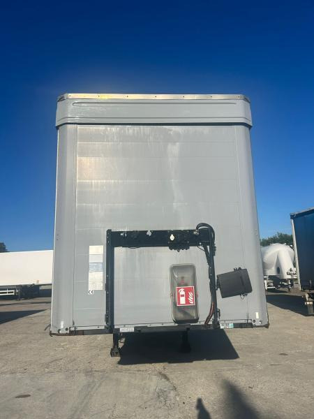 Kögel  - Gjysmë rimorkio me tendë: foto 3 Kögel  - Gjysmë rimorkio me tendë: foto 3