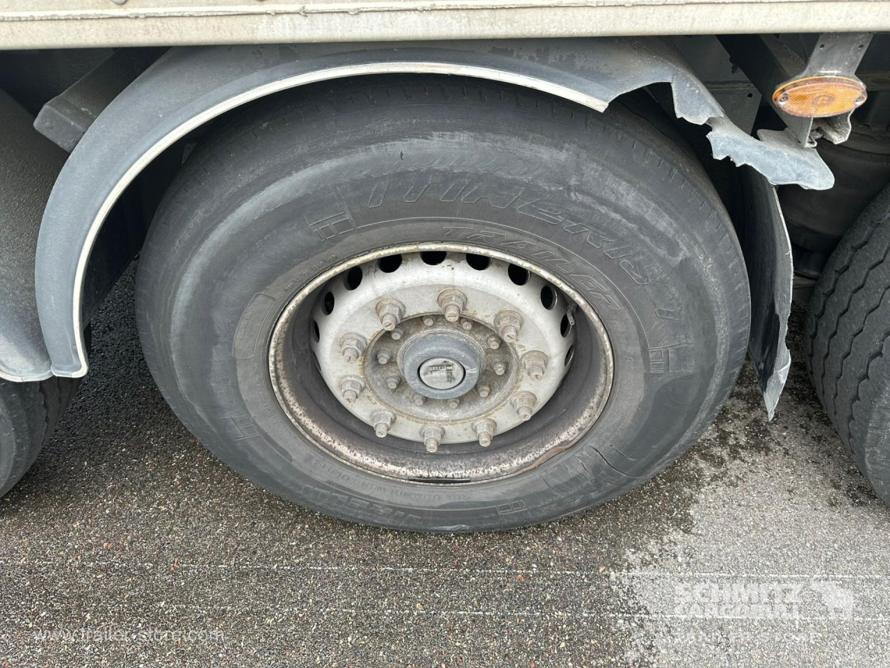 FRUEHAUF Dryfreight Standard - Gjysmë rimorkio me vagonetë të mbyllur: foto 3 FRUEHAUF Dryfreight Standard - Gjysmë rimorkio me vagonetë të mbyllur: foto 3