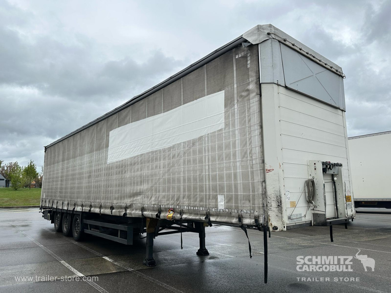 SCHMITZ Curtainsider Mega - Gjysmë rimorkio me tendë: foto 1 SCHMITZ Curtainsider Mega - Gjysmë rimorkio me tendë: foto 1