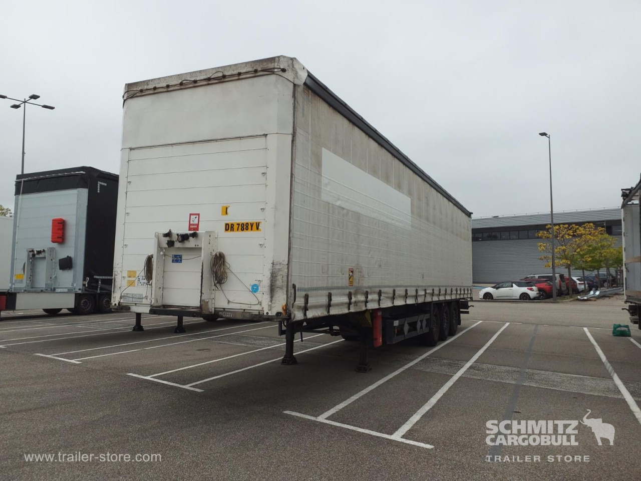 SCHMITZ Curtainsider Standard - Gjysmë rimorkio me tendë: foto 5 SCHMITZ Curtainsider Standard - Gjysmë rimorkio me tendë: foto 5