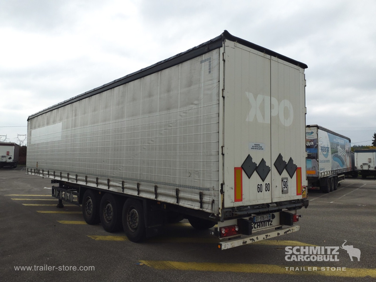 SCHMITZ Curtainsider Standard - Gjysmë rimorkio me tendë: foto 2 SCHMITZ Curtainsider Standard - Gjysmë rimorkio me tendë: foto 2