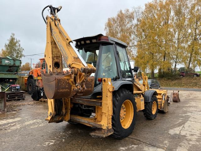 Case 580 SLE - Fadromë me shkarkim nga prapa: foto 3 Case 580 SLE - Fadromë me shkarkim nga prapa: foto 3