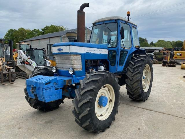 Ford TW 15 - Traktor: foto 1 Ford TW 15 - Traktor: foto 1