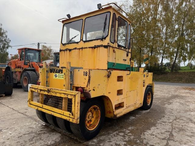 Hamm GRW 15 - Rul pneumatik: foto 3 Hamm GRW 15 - Rul pneumatik: foto 3