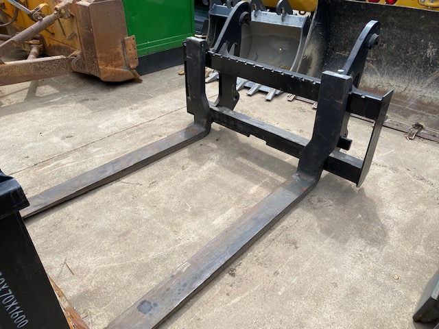 Paletten Gabel passend CAT 926-930-938 - Pirunë: foto 1 Paletten Gabel passend CAT 926-930-938 - Pirunë: foto 1