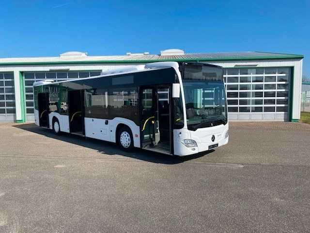 Mercedes-Benz 2x Citaro KLIMA Automatik ZF EcoLife GURTE - Autobus qyteti: foto 2 Mercedes-Benz 2x Citaro KLIMA Automatik ZF EcoLife GURTE - Autobus qyteti: foto 2