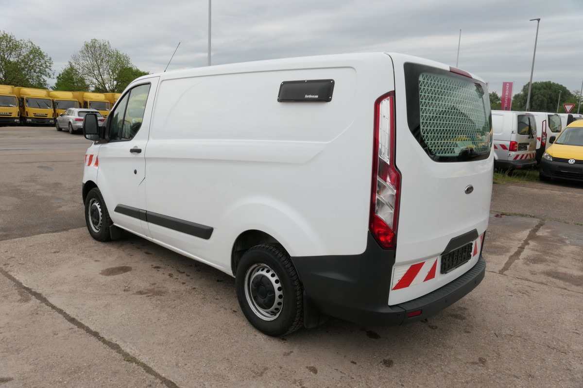 FORD Transit Custom 290 2.0 TDCi KLIMA WERKSTATTEINBA - Furgon i vogël: foto 5 FORD Transit Custom 290 2.0 TDCi KLIMA WERKSTATTEINBA - Furgon i vogël: foto 5