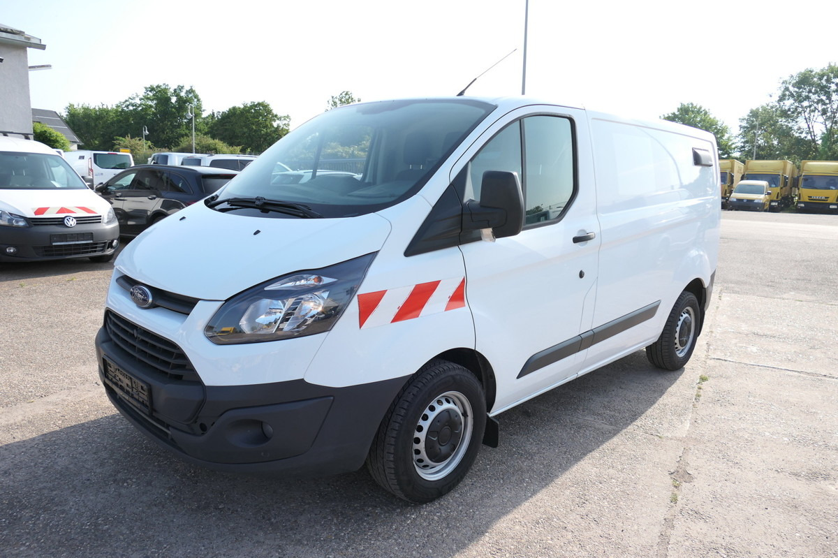 FORD Transit Custom 290 2.0 TDCi KLIMA WERKSTATTEINBA - Furgon i vogël: foto 2 FORD Transit Custom 290 2.0 TDCi KLIMA WERKSTATTEINBA - Furgon i vogël: foto 2